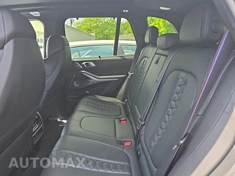 2021 BMW X5 M Sports Activity Vehicle - miniatura 32