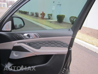 2021 BMW X5 M Sports Activity Vehicle – miniatura 47