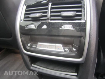 2021 BMW X5 M Sports Activity Vehicle – miniatura 62