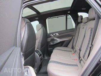 2021 BMW X5 M Sports Activity Vehicle – miniatura 71