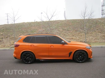 2021 BMW X5 M Sports Activity Vehicle – miniatura 8