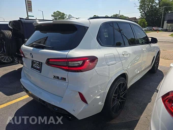 2021 BMW X5 M Sports Activity Vehicle - miniatura 3