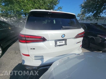 2021 BMW X5 Sports Activity Vehicle M50i - miniatura 5