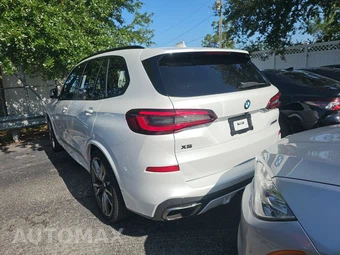 2021 BMW X5 Sports Activity Vehicle M50i - miniatura 6