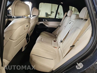 2021 BMW X5 Sports Activity Vehicle M50i - miniatura 13