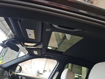 2021 BMW X5 Sports Activity Vehicle M50i - miniatura 18
