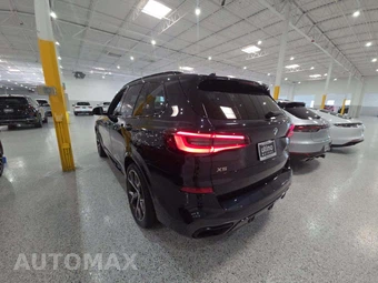 2021 BMW X5 Sports Activity Vehicle M50i - miniatura 2