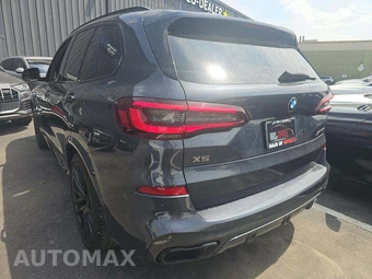 2021 BMW X5 Sports Activity Vehicle M50i - miniatura 2