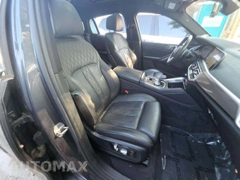2021 BMW X6 Sports Activity Coupe M50i - miniatura 18
