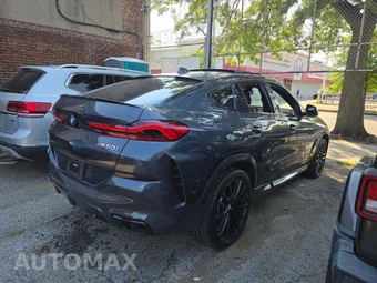 2021 BMW X6 Sports Activity Coupe M50i - miniatura 3