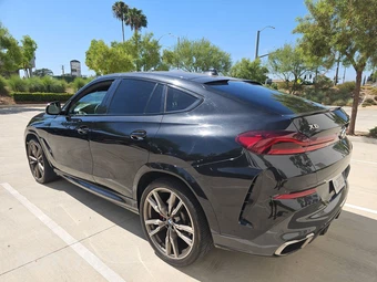 2021 BMW X6 Sports Activity Coupe M50i - miniatura 6