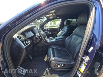 2021 BMW X6 Sports Activity Coupe M50i - miniatura 6