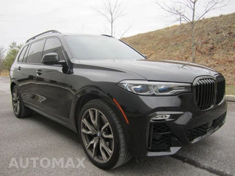 2021 BMW X7 M50I