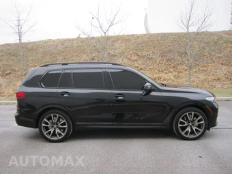2021 BMW X7 M50I – miniatura 7