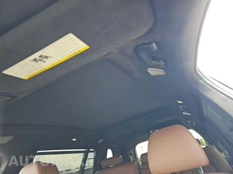 2021 BMW X7 Sports Activity Vehicle ALPINA XB7 – miniatura 8