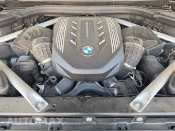 2021 BMW X7 Sports Activity Vehicle M50i - miniatura 16