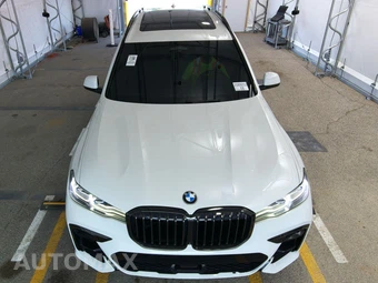 2021 BMW X7 Sports Activity Vehicle M50i - miniatura 2