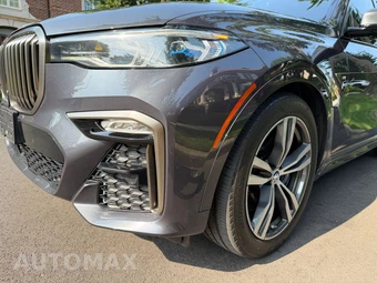 2021 BMW X7 Sports Activity Vehicle M50i - miniatura 11