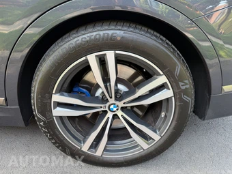 2021 BMW X7 Sports Activity Vehicle M50i - miniatura 13