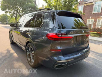 2021 BMW X7 Sports Activity Vehicle M50i - miniatura 4