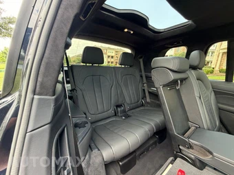 2021 BMW X7 Sports Activity Vehicle M50i - miniatura 30