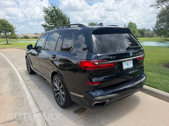 2021 BMW X7 Sports Activity Vehicle M50i - miniatura 7