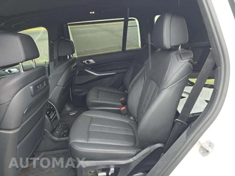 2021 BMW X7 Sports Activity Vehicle M50i - miniatura 13