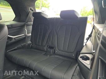 2021 BMW X7 Sports Activity Vehicle M50i - miniatura 14