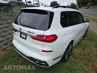 2021 BMW X7 Sports Activity Vehicle M50i - miniatura 3