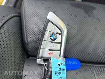 2021 BMW X7 Sports Activity Vehicle M50i - miniatura 8