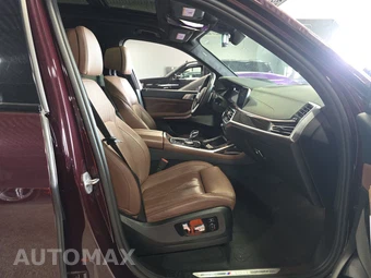 2021 BMW X7 Sports Activity Vehicle M50i - miniatura 8