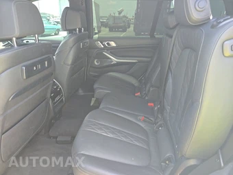 2021 BMW X7 Sports Activity Vehicle M50i - miniatura 13