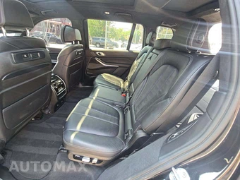 2021 BMW X7 Sports Activity Vehicle M50i - miniatura 13