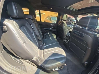 2021 BMW X7 Sports Activity Vehicle M50i - miniatura 17