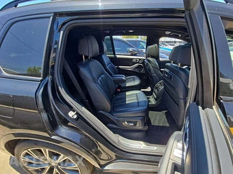 2021 BMW X7 Sports Activity Vehicle M50i - miniatura 17