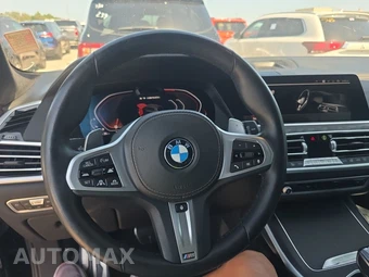 2021 BMW X7 Sports Activity Vehicle M50i - miniatura 11