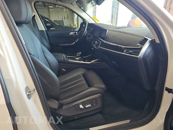 2021 BMW X7 Sports Activity Vehicle xDrive40i - miniatura 8