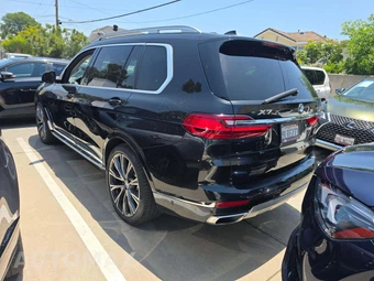 2021 BMW X7 Sports Activity Vehicle xDrive40i - miniatura 2