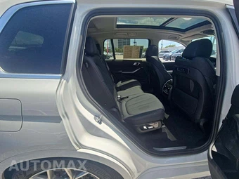 2021 BMW X7 Sports Activity Vehicle xDrive40i - miniatura 17