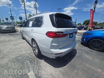 2021 BMW X7 Sports Activity Vehicle xDrive40i - miniatura 2