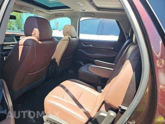 2021 Buick Enclave Avenir 1SP – miniatura 13