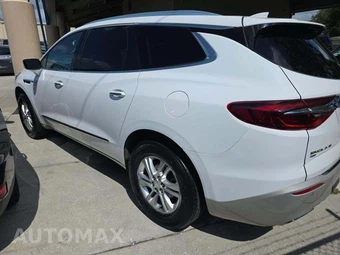 2021 Buick Enclave Essence 1SL – miniatura 2