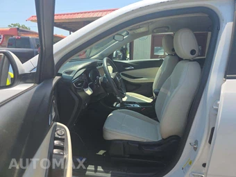 2021 Buick Encore GX Preferred 1SB - miniatura 3