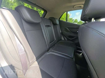 2021 Buick Encore Preferred 1SB - miniatura 13