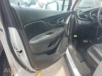 2021 Buick Encore Preferred 1SB – miniatura 9