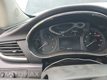 2021 Buick Encore Preferred 1SB – miniatura 12
