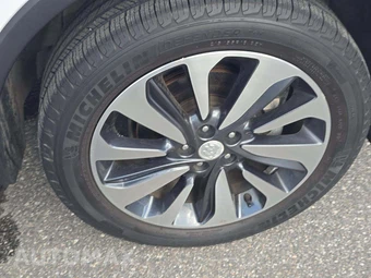 2021 Buick Encore Preferred 1SB - miniatura 30