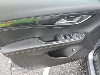 2021 Buick Envision Essence 1SL – miniatura 9