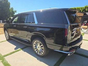 2021 Cadillac Escalade ESV Premium Luxury 1SB - miniatura 2