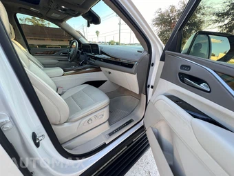 2021 Cadillac Escalade ESV Premium Luxury Platinum 1SG - miniatura 8